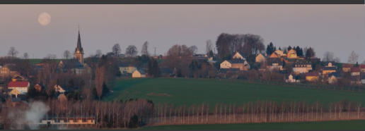 liegender Akt mit Kugel - Fotograf fotoschreiber